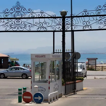 Cap Blanc Penthouse Cullera * ファロ・デ・クリェラ